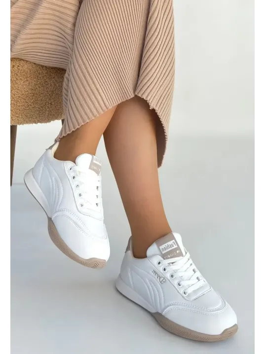 Tawen Beyaz Cilt Bağcıklı Spor Ayakkabı Tawen Beyaz Cilt Bağcıklı Spor Ayakkabı