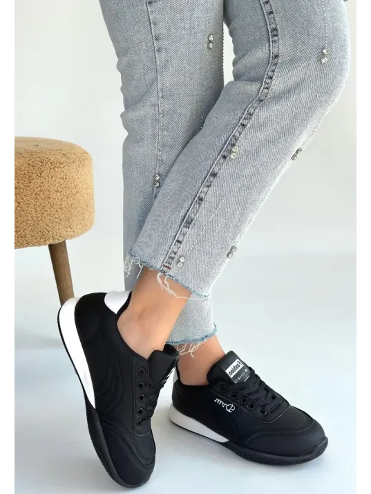 Tawen Siyah Cilt Bağcıklı Spor Ayakkabı Tawen Siyah Cilt Bağcıklı Spor Ayakkabı