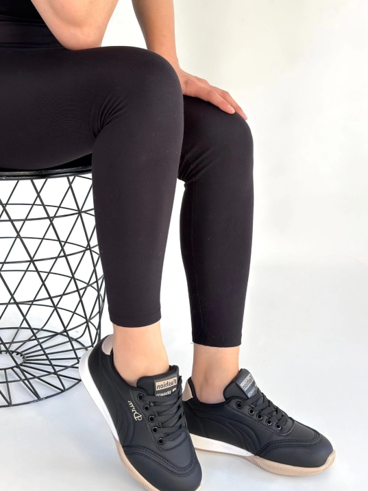 Tawen Siyah Cilt Bej Tabanlı Bağcıklı Spor Ayakkabı