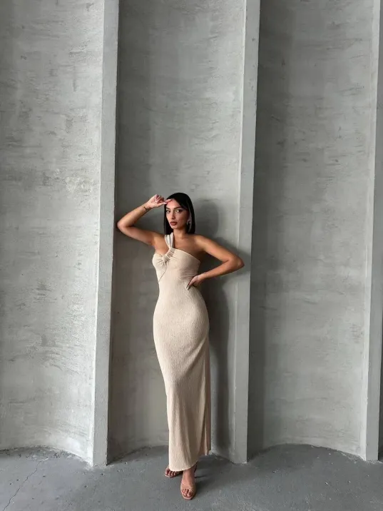 Tek Omuz Pliseli Elbise