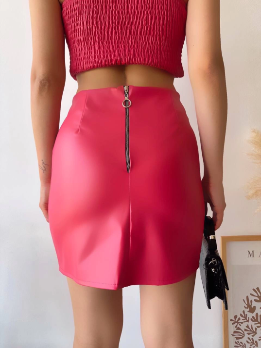 Tek yırtmaçlı arkadan fermuarlı deri etek fuşya s24475 Tek yırtmaçlı arkadan fermuarlı deri etek fuşya s24475