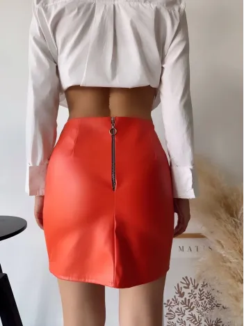 Tek Yırtmaçlı Arkadan Fermuarlı Deri Etek Turuncu S24475