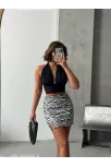 Tek Yırtmaçlı Zebra Desenli Deri Etek Beyazsiyah W24475-s
