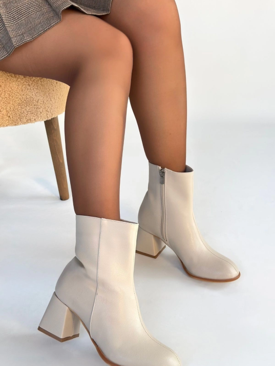 Tendy Bej Cilt Topuklu Bot