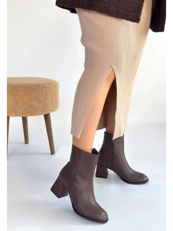 Tendy Kahverengi Cilt Topuklu Bot Tendy Kahverengi Cilt Topuklu Bot