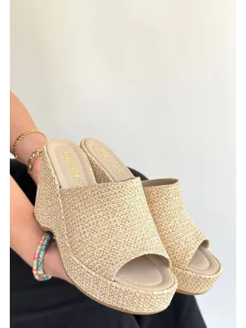 Tlay Bej Hasır Dokumalı Dolgu Topuk Terlik Tlay Bej Hasır Dokumalı Dolgu Topuk Terlik