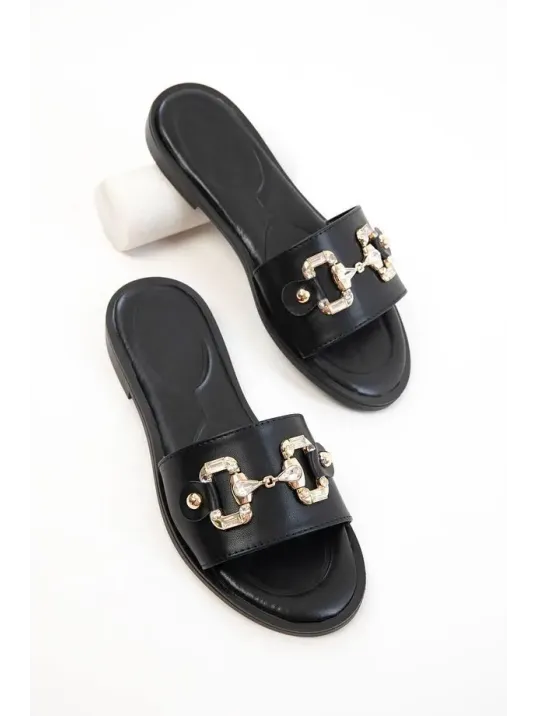 Toha Siyah Cilt Tokalı Terlik