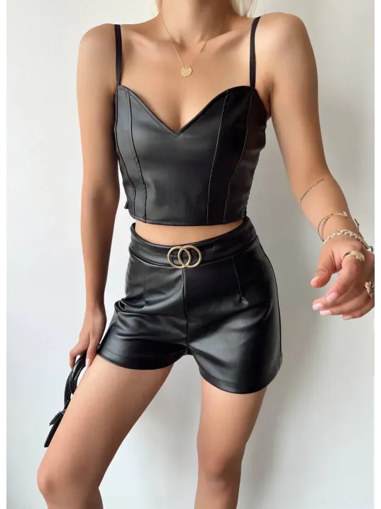 Tokalı Deri Şort Siyah S24444