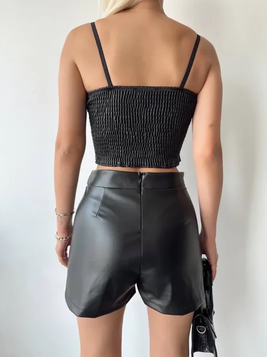 Tokalı Deri Şort Siyah S24444