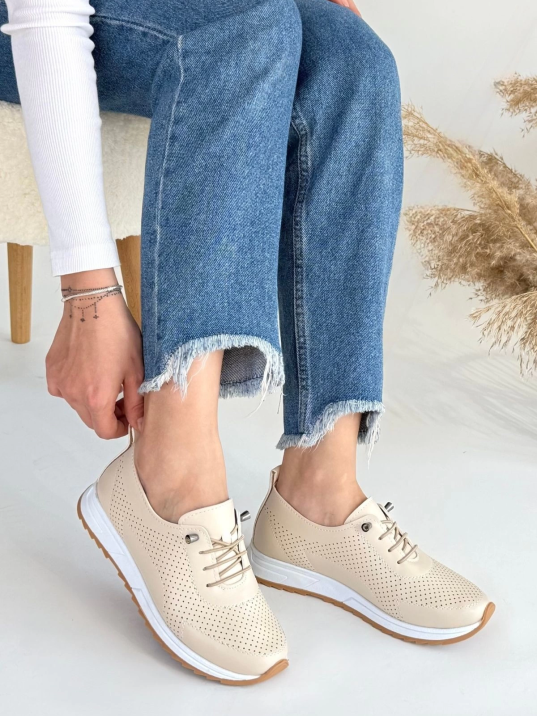 Tone Bej Cilt Bağcıklı Spor Ayakkabı Tone Bej Cilt Bağcıklı Spor Ayakkabı