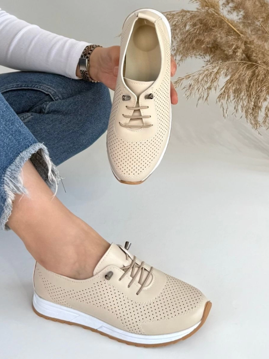 Tone Bej Cilt Bağcıklı Spor Ayakkabı Tone Bej Cilt Bağcıklı Spor Ayakkabı