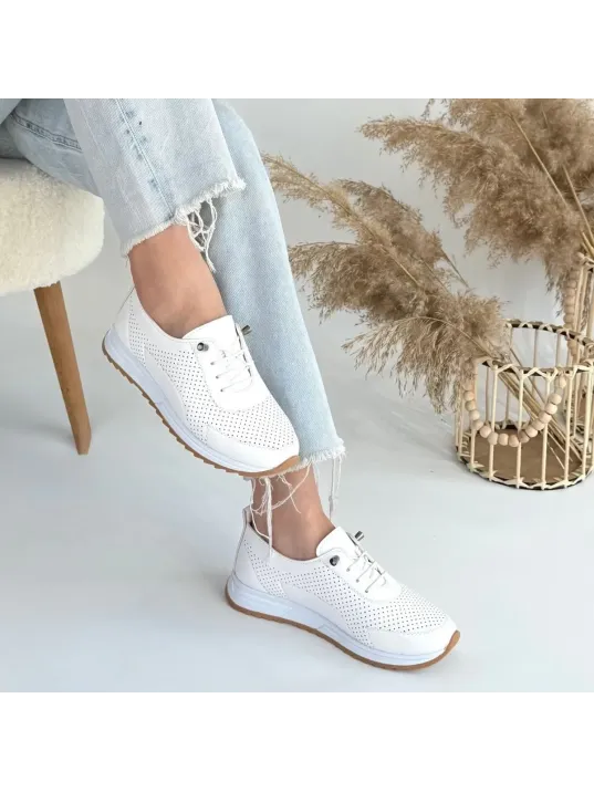 Tone Beyaz Cilt Bağcıklı Spor Ayakkabı Tone Beyaz Cilt Bağcıklı Spor Ayakkabı