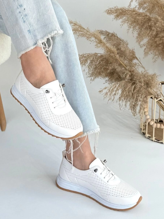 Tone Beyaz Cilt Bağcıklı Spor Ayakkabı Tone Beyaz Cilt Bağcıklı Spor Ayakkabı