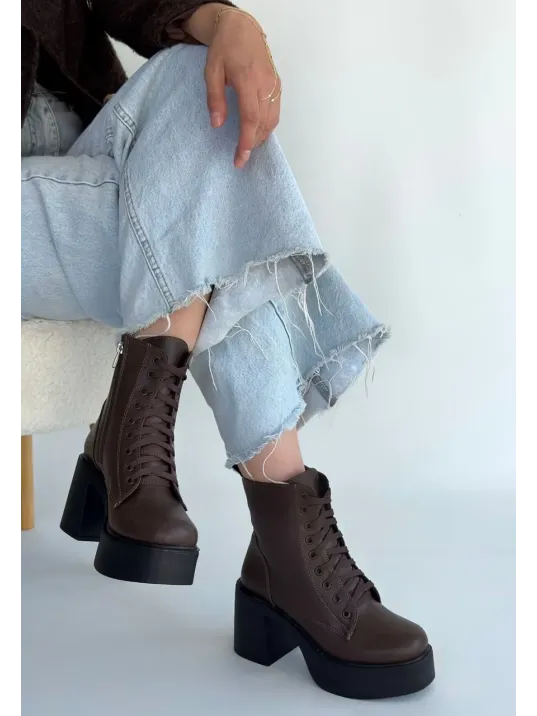 Tsan Kahverengi Cilt Bağcıklı Topuklu Bot Tsan Kahverengi Cilt Bağcıklı Topuklu Bot