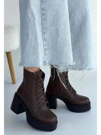 Tsan Kahverengi Cilt Bağcıklı Topuklu Bot Tsan Kahverengi Cilt Bağcıklı Topuklu Bot