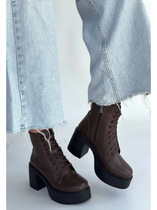 Tsan Kahverengi Cilt Bağcıklı Topuklu Bot Tsan Kahverengi Cilt Bağcıklı Topuklu Bot