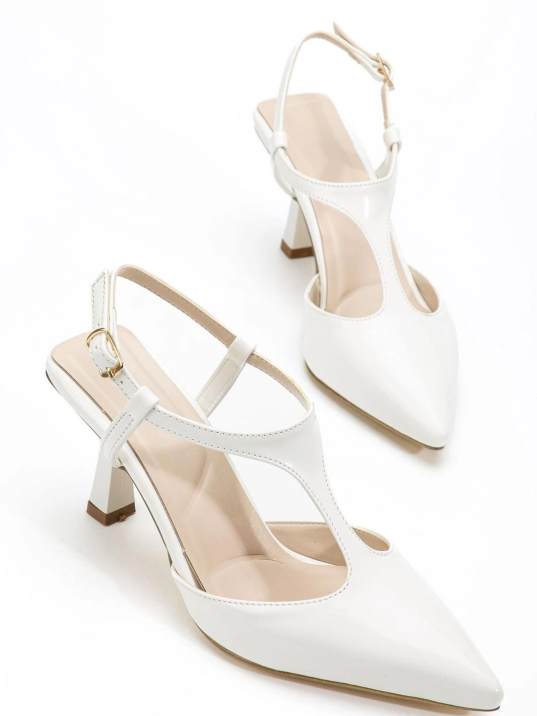 Tula Beyaz Rugan Topuklu Ayakkabı