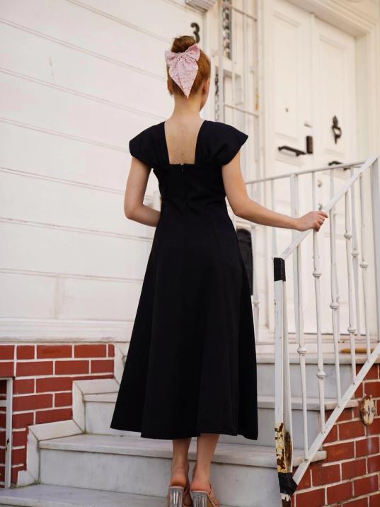 U yaka prenses elbise siyah s255101