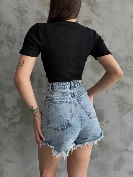 Üçlü Kalp Nakışlı Bluz