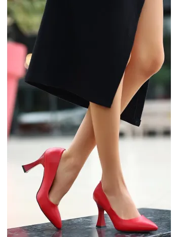Ulba Kırmızı Cilt Stiletto Ayakkabı Ulba Kırmızı Cilt Stiletto Ayakkabı
