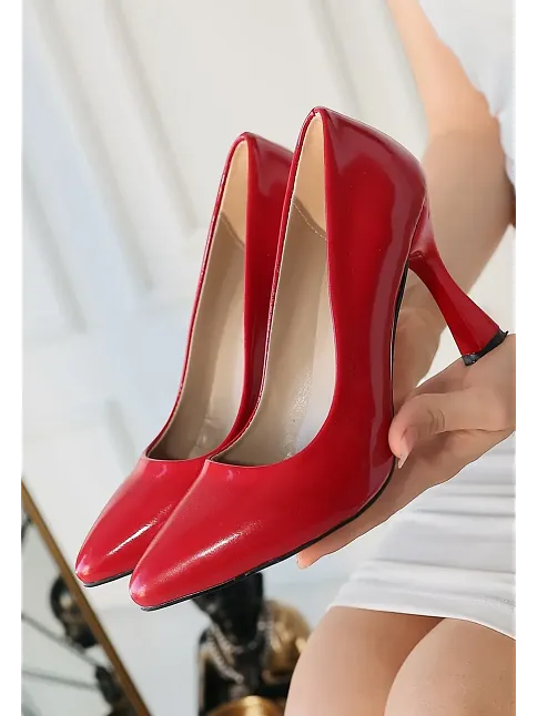 Ulba Kırmızı Rugan Stiletto Ayakkabı