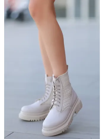 Utag Bej Cilt Bağcıklı Bot