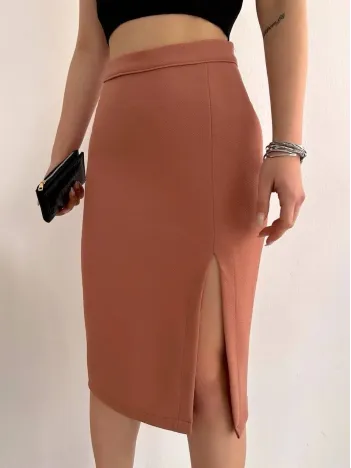 Uzun Midi Boy Yırtmaçlı Etek Somon S24907