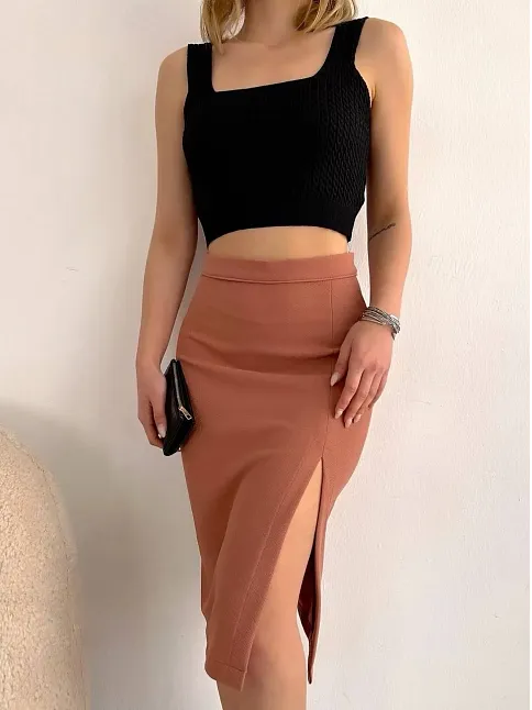 Uzun Midi Boy Yırtmaçlı Etek Somon S24907