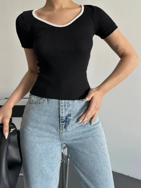 V Yaka Biyeli Bluz V Yaka Biyeli Bluz