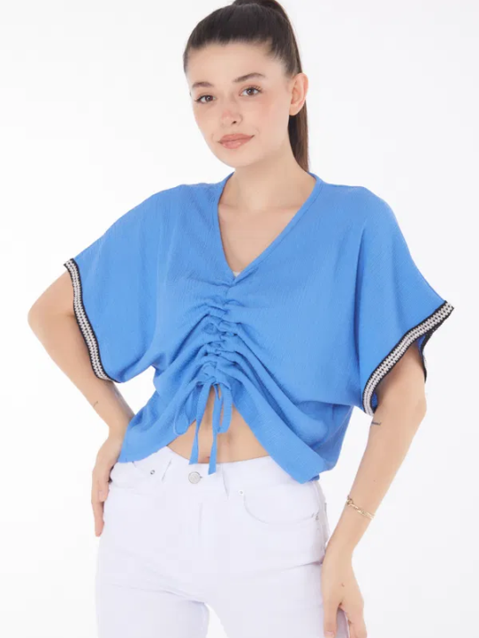 V yaka büzgülü detaylı bluz V yaka büzgülü detaylı bluz