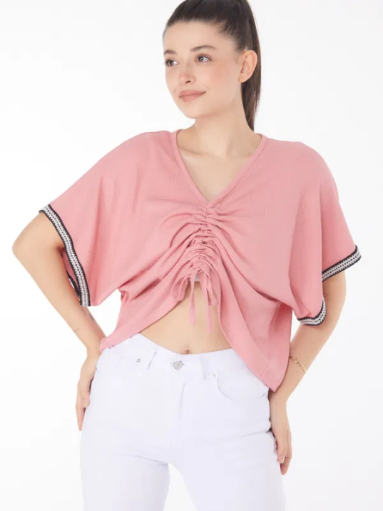 V yaka büzgülü detaylı bluz V yaka büzgülü detaylı bluz