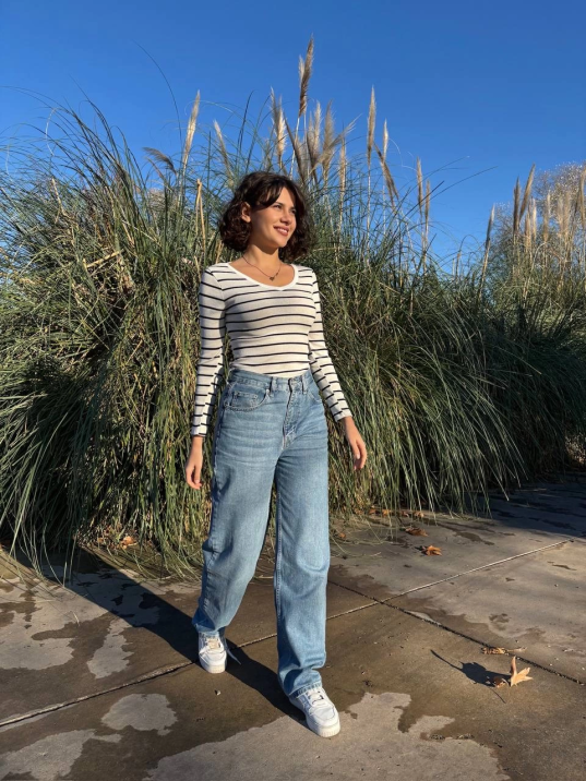 V yaka çizgili bluz beyaz A3699 V yaka çizgili bluz beyaz A3699