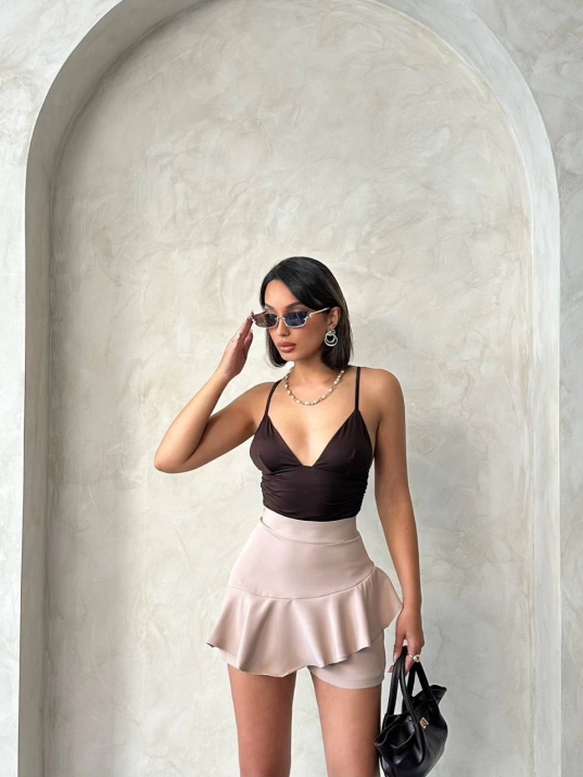 Valonlu fırfırlı şort bej s24683 Valonlu fırfırlı şort bej s24683