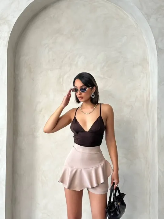 Valonlu Fırfırlı Şort Bej S24683