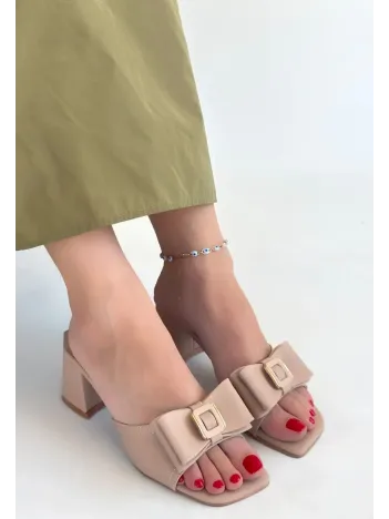 Veor Nude Cilt Topuklu Terlik Veor Nude Cilt Topuklu Terlik