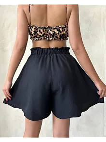 Volanlı Keten Şort Siyah S255058