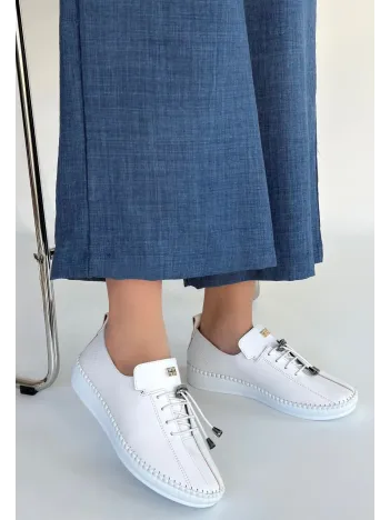 Warte Beyaz Deri Bağcıklı Spor Ayakkabı