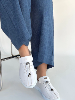 Warte Beyaz Deri Bağcıklı Spor Ayakkabı