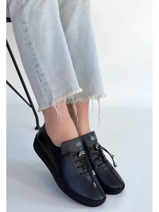 Warte Siyah Deri Bağcıklı Spor Ayakkabı