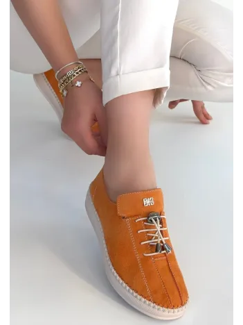 Warte Turuncu Süet Bağcıklı Spor Ayakkabı Warte Turuncu Süet Bağcıklı Spor Ayakkabı