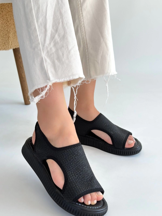 Wayi Siyah Hasır Cilt Sandalet Wayi Siyah Hasır Cilt Sandalet