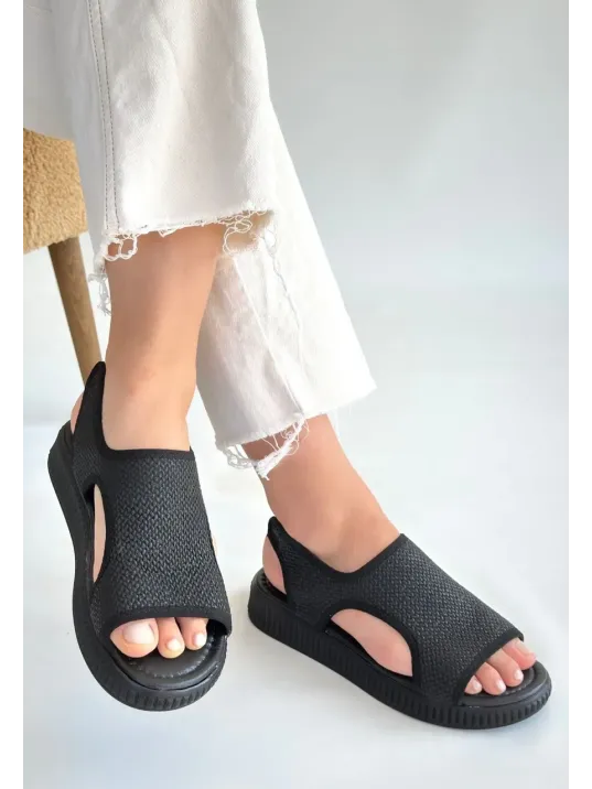 Wayi Siyah Hasır Cilt Sandalet Wayi Siyah Hasır Cilt Sandalet