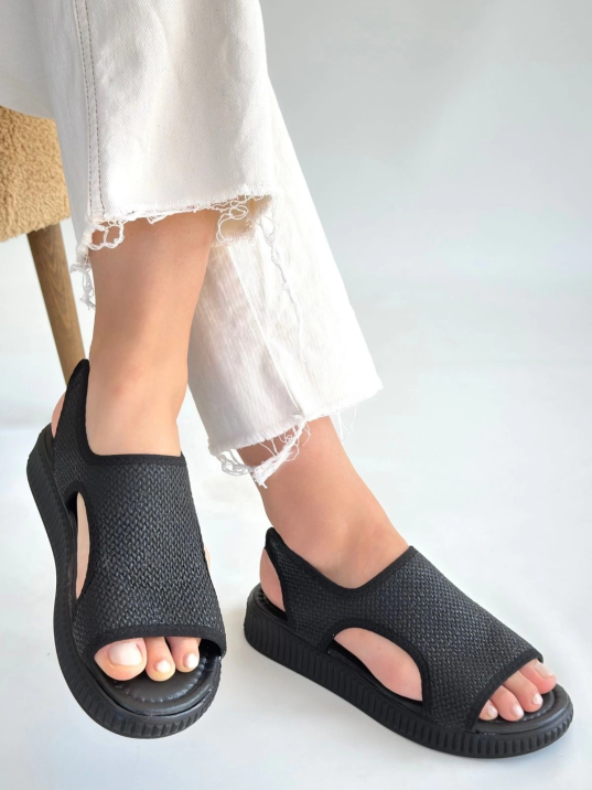 Wayi Siyah Hasır Cilt Sandalet Wayi Siyah Hasır Cilt Sandalet