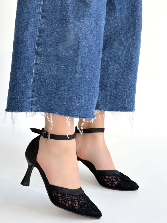 Weja Siyah Cilt Tül Detaylı Simli Topuklu Ayakkabı