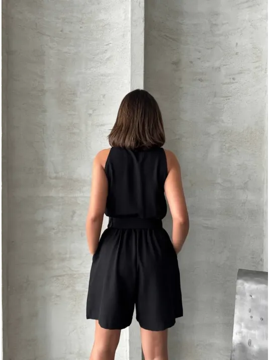 Yakalı Şort Tulum Yakalı Şort Tulum