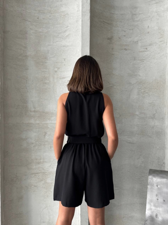 Yakalı şort tulum Yakalı şort tulum