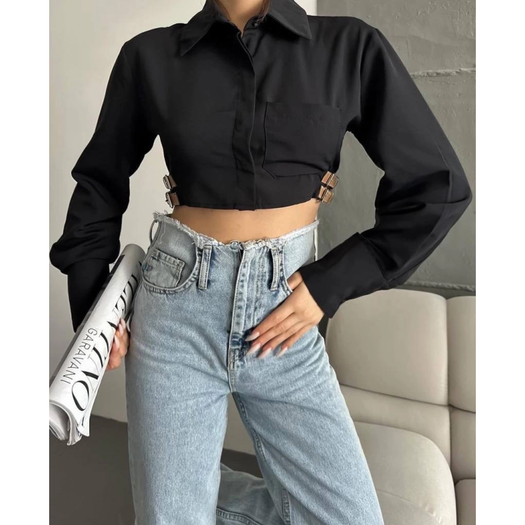 Yanı kemer detaylı crop gömlek siyah s4009 Yanı kemer detaylı crop gömlek siyah s4009