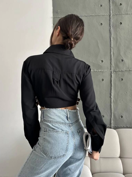 Yanı kemer detaylı crop gömlek siyah s4009 Yanı kemer detaylı crop gömlek siyah s4009