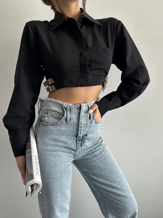 Yanı kemer detaylı crop gömlek siyah s4009 Yanı kemer detaylı crop gömlek siyah s4009