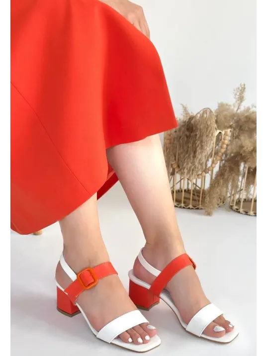 Year Beyaz Cilt Turuncu Detaylı Topuklu Ayakkabı Year Beyaz Cilt Turuncu Detaylı Topuklu Ayakkabı